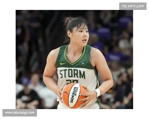 李月汝WNBA首度迎来双双表现 19分12篮板助风暴大胜 李月汝WNBA首度迎来双双表现 19分12篮板助风暴大胜