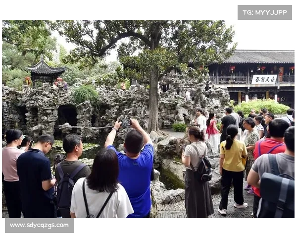 扬州借苏超推出非遗搓澡套餐引发热潮 搜索量暴增超15倍 扬州借苏超推出非遗搓澡套餐引发热潮 搜索量暴增超15倍